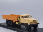 Грузовик КРАЗ-257Б1 бортовой (бежевый/оранжевый)-фото8