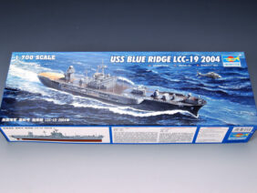 Американский командный корабль USS Blue Ridge LCC-19 2004 (Блу Ридж)-фото1