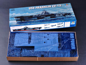 Американский авианосец USS Franklin CV-13 (Франклин) (1:700)-фото1