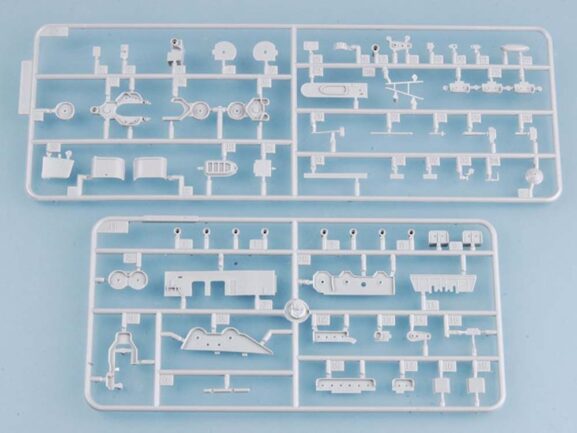 Американский авианосец USS Ticonderoga CV-14 (Тикондерога) (1:700)-фото11