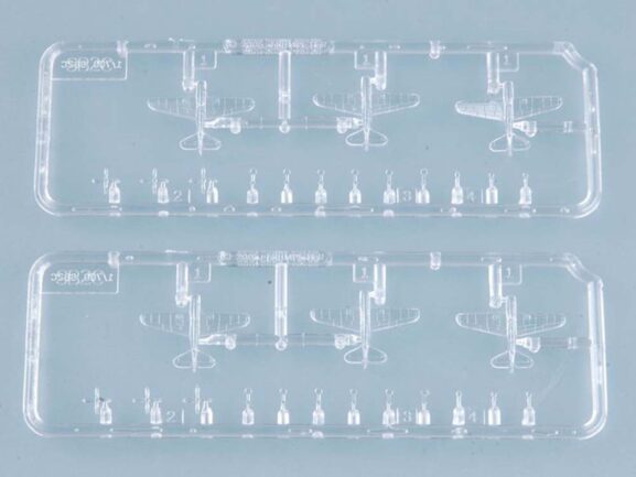 Американский авианосец USS Ticonderoga CV-14 (Тикондерога) (1:700)-фото8