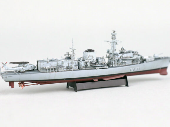 Британский фрегат HMS Monmouth F235 (Монмут) (1:700)-фото17