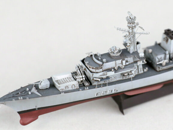 Британский фрегат HMS Monmouth F235 (Монмут) (1:700)-фото19