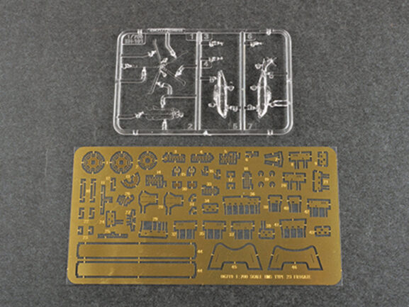 Британский фрегат HMS Monmouth F235 (Монмут) (1:700)-фото7