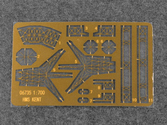 Британский тяжелый крейсер HMS Kent (Кент) (1:700)-фото20