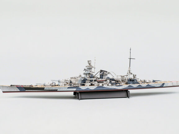 Немецкий линкор Scharnhorst (Шарнхорст) (Trumpeter)-фото10