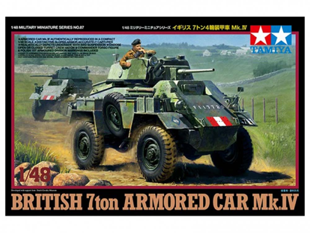 Британский средний бронеавтомобиль Humber Mk.IV с фигурой командира-фото1