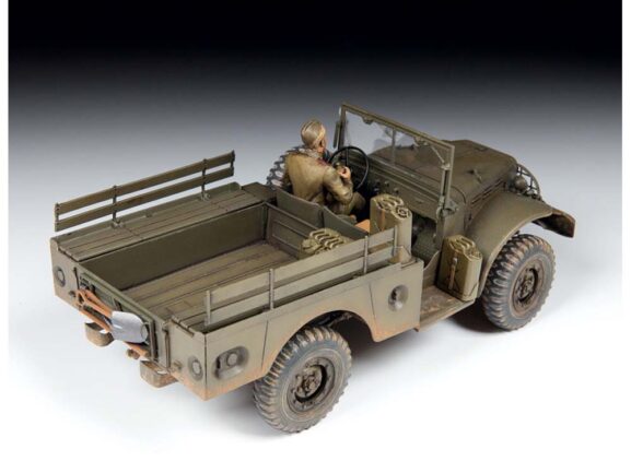 Американский армейский автомобиль Dodge WC-52 Три четверти с лебедкой-фото5