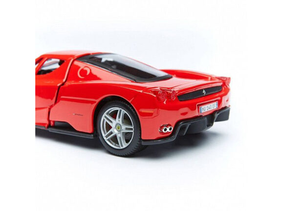 Автомобиль Ferrari Enzo red-фото5