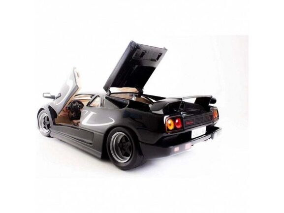 Автомобиль Lamborghini Diablo SV Black-фото3
