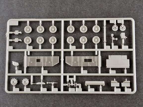Российский основной боевой танк Т-14 Армата (1:72)-фото11