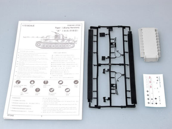 Немецкий тяжелый танк Pz.Kpfw.VI Тигр (T-VI) (ранняя версия)-фото2