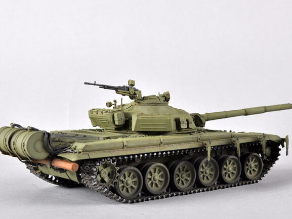 Советский основной боевой танк Т-72М-фото24