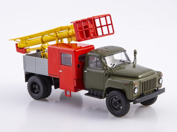 Телескопическая вышка ТВГ-15 (ГАЗ-52) (хаки) — изображение 3