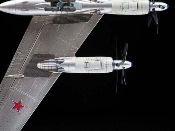 Российский стратегический бомбардировщик-ракетоносец Ту-95МС — изображение 5