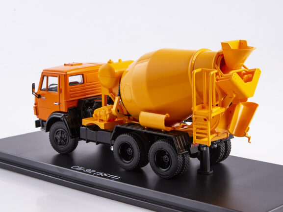 Автобетоносмеситель СБ-92 (КАМАЗ-5511) оранжевый — изображение 4