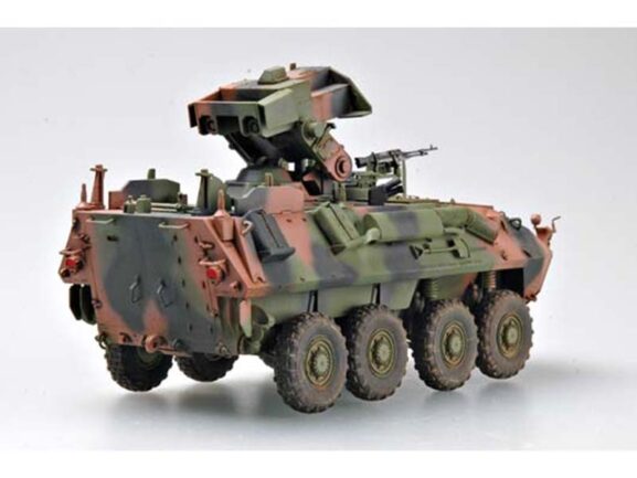Канадская боевая разведывательная машина LAV-AT (Trumpeter) — изображение 7