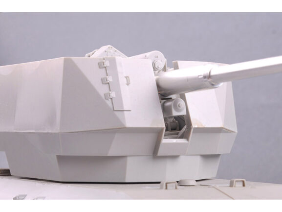 Немецкая зенитная самоходная установка САУ E-100 Flakpanzer с 12.8cm Flak 40 — изображение 4