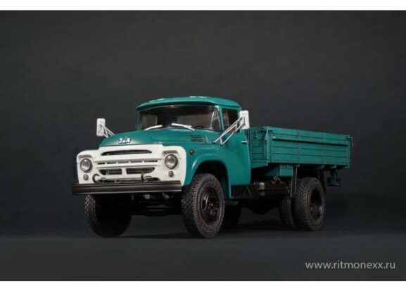 Грузовик ЗИЛ-130 бортовой (1:35) (AVD Models) — изображение 15