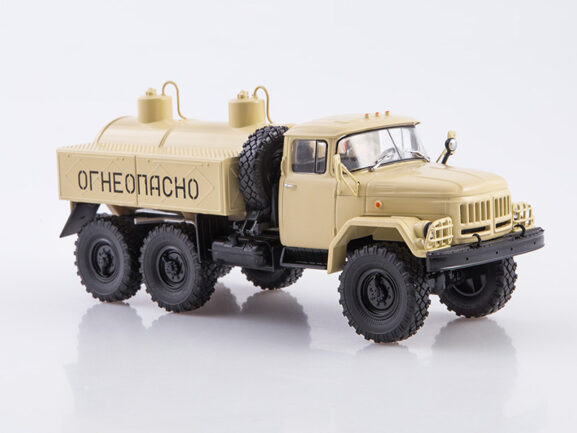 Маслозаправщик МА-4А (ЗИЛ-131) (Легендарные грузовики СССР №90) — изображение 3