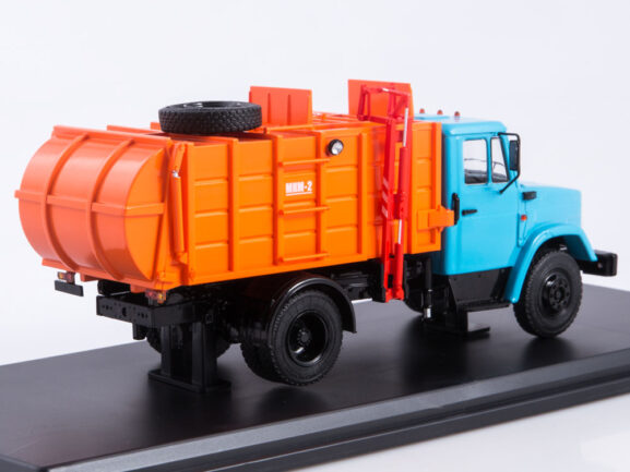 Мусоровоз с манипулятором МКМ-2 (ЗИЛ-4333) — изображение 2