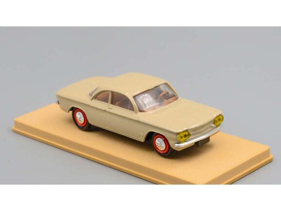 Автомобиль Chevrolet Corvair Monza 1962 Beige — изображение 2