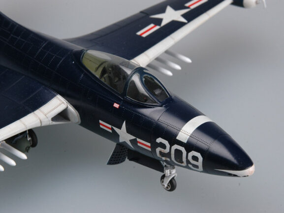 Американский палубный истребитель Grumman F9F-2 Panther — изображение 11