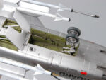 Американский истребитель North American F-100C Super Sabre (1:48) — изображение 12