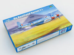Британский многоцелевой истребитель De Havilland Hornet F.1