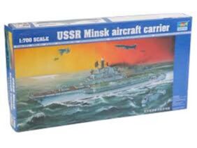 Российский тяжелый авианесущий крейсер "Минск" ("Киев") (1:700)