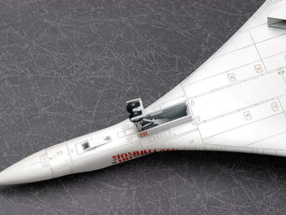 Чехословацкий учебно-боевой самолет Aero L-39MS/L-59 Super Albatros — изображение 10