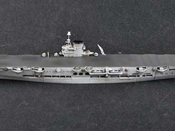 Британский авианосец HMS Ark Royal 1939г. — изображение 7