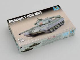 Российский основной боевой танк Т-80Б (1:72)