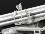 Пусковая установка 9П140 РСЗО 9К57 Ураган (ЗИЛ-135ЛМ) (Trumpeter) — изображение 7