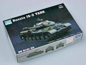Советский тяжелый танк ИС-3 (Trumpeter)