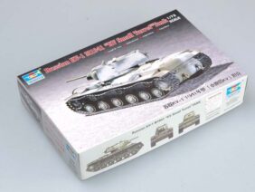 Советский тяжелый танк КВ-1 обр. 1941 г. с легкой башней (1:72)