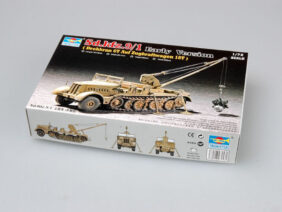 Немецкий полугусеничный тягач Sd.Kfz.9/1 с краном 6т (ранняя версия)