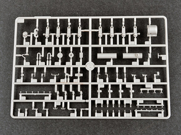 Немецкий тяжелый танк Pz.Kpfw.VI Ausf.E "Тигр" (T-VI) с циммеритом (поздний) — изображение 11