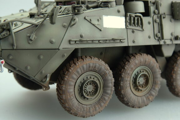 Американский бронетранспортер М1131 Stryker (Страйкер) (машина огневой поддержки) — изображение 14