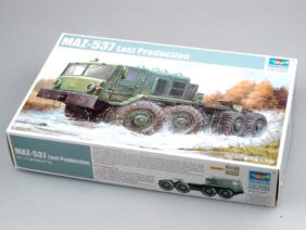 Седельный тягач МАЗ-537 (Trumpeter)
