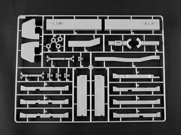 Немецкий тяжелый танк Pz.Kpfw.VI "Королевский Тигр" с башней Порше (1:16) — изображение 22