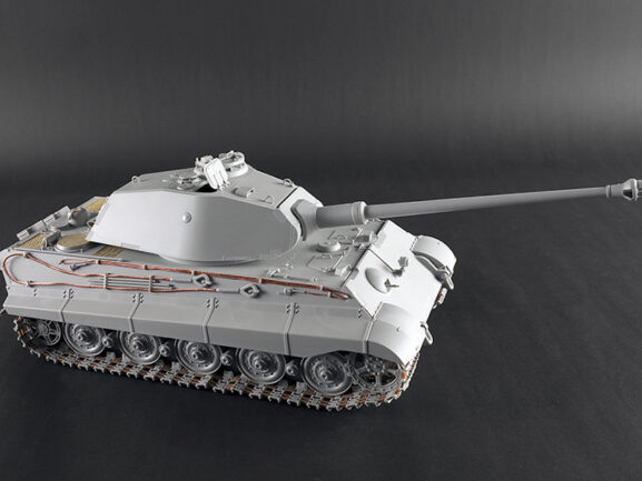 Немецкий тяжелый танк Pz.Kpfw.VI "Королевский Тигр" с башней Порше (1:16) — изображение 3