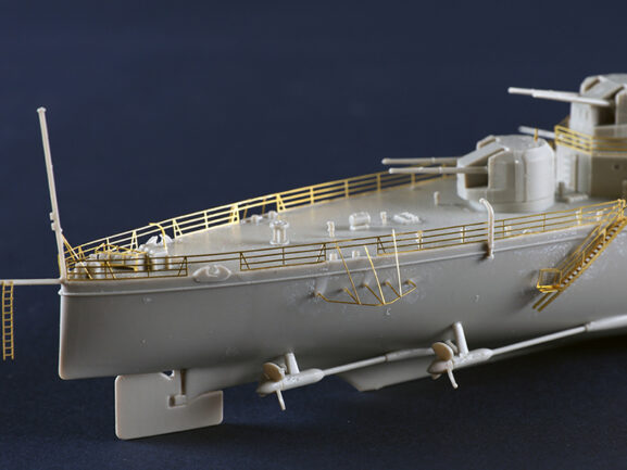 Британский легкий крейсер HMS Naiad (Наяд) — изображение 11