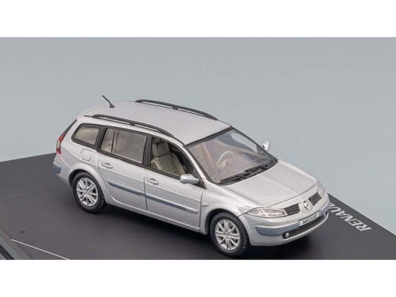 Автомобиль Renault Megane Estate (2003) — изображение 3