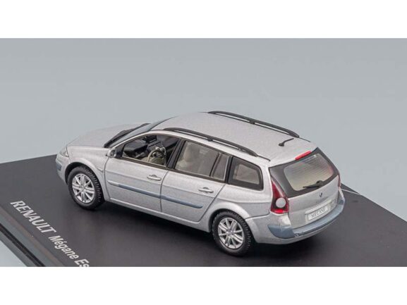 Автомобиль Renault Megane Estate (2003) — изображение 4