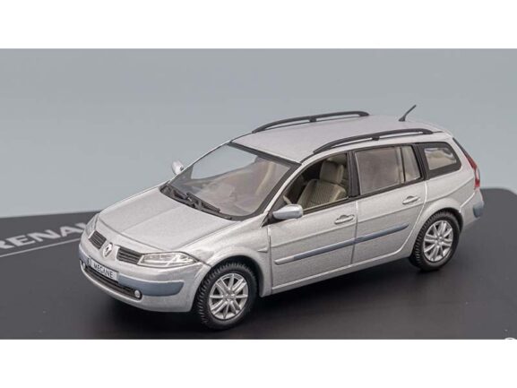 Автомобиль Renault Megane Estate (2003) — изображение 7