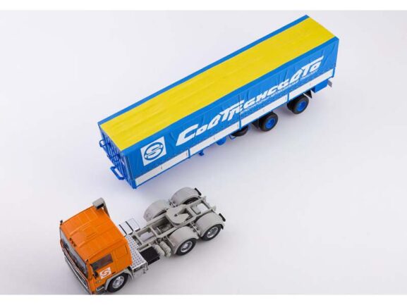Седельный тягач Volvo F12 с полуприцепом Fruehauf Savoyarde (Совтрансавто) — изображение 6