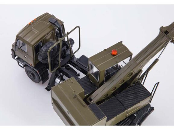 Экскаватор-планировщик UDS-114A (Tatra-815) хаки — изображение 6