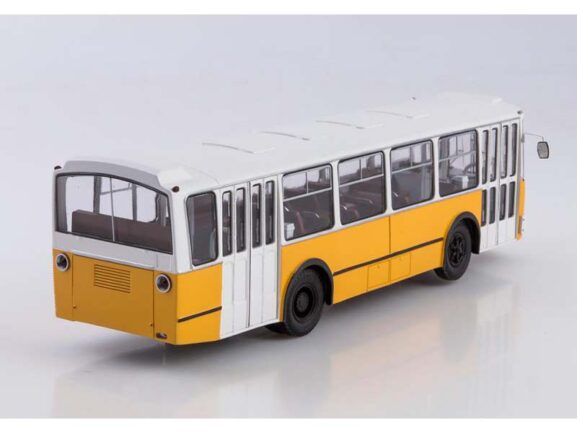 Автобус ЛАЗ-698 — изображение 4