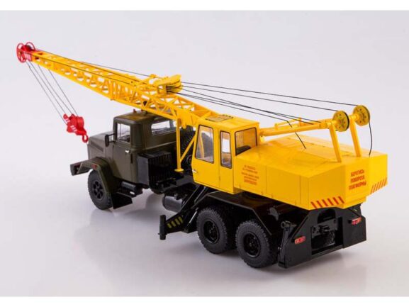 Автокран КС-4561 (КРАЗ-250) (хаки/желтый) — изображение 5